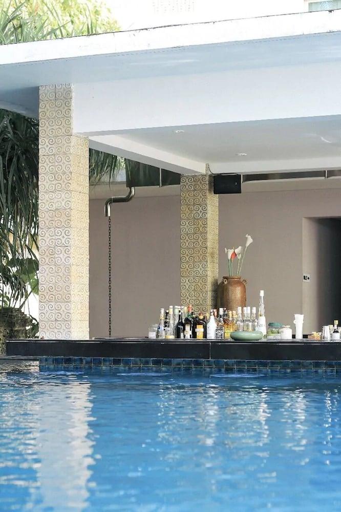 Bintang Kuta 4*