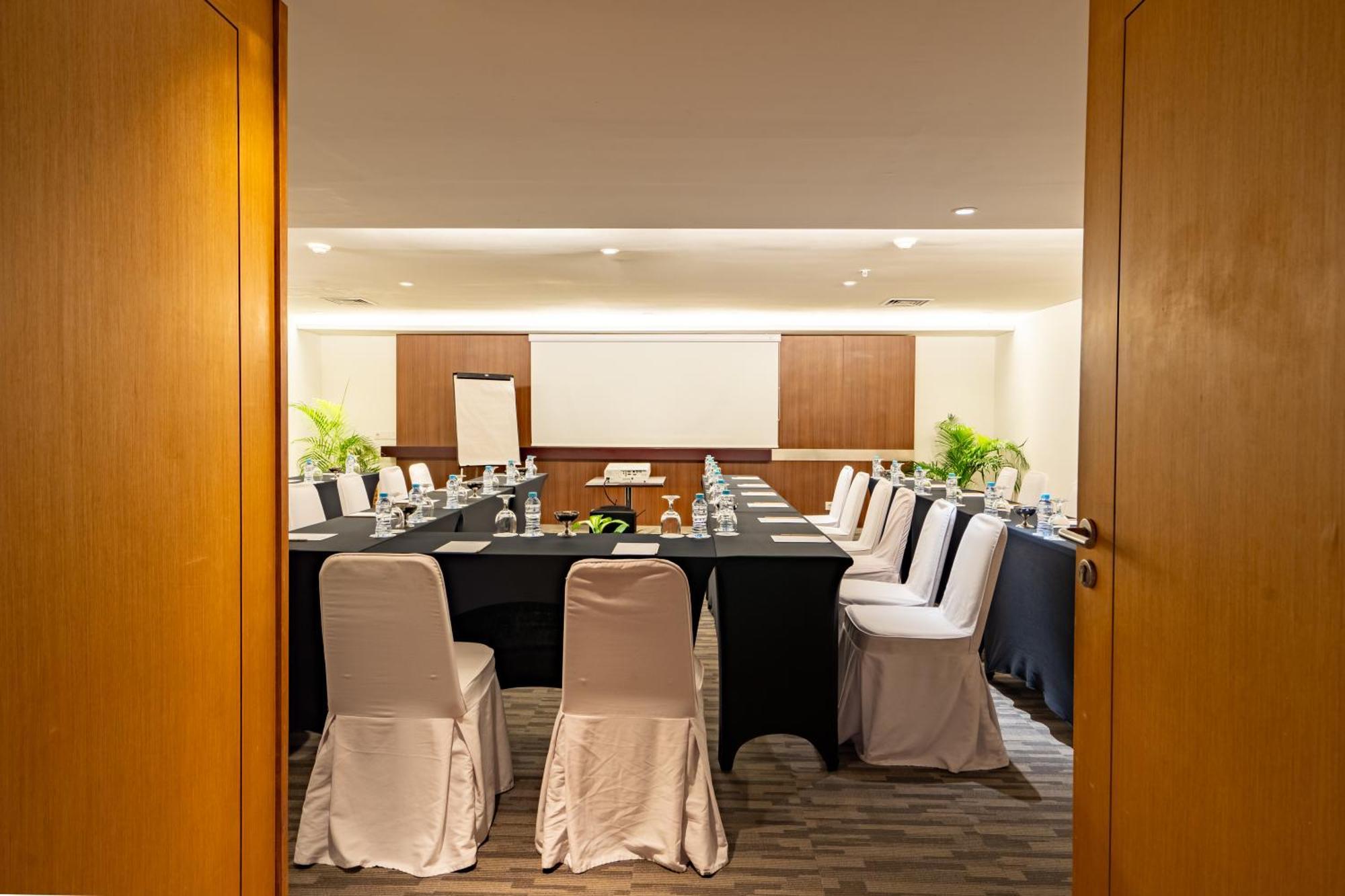 Bintang Kuta 4*